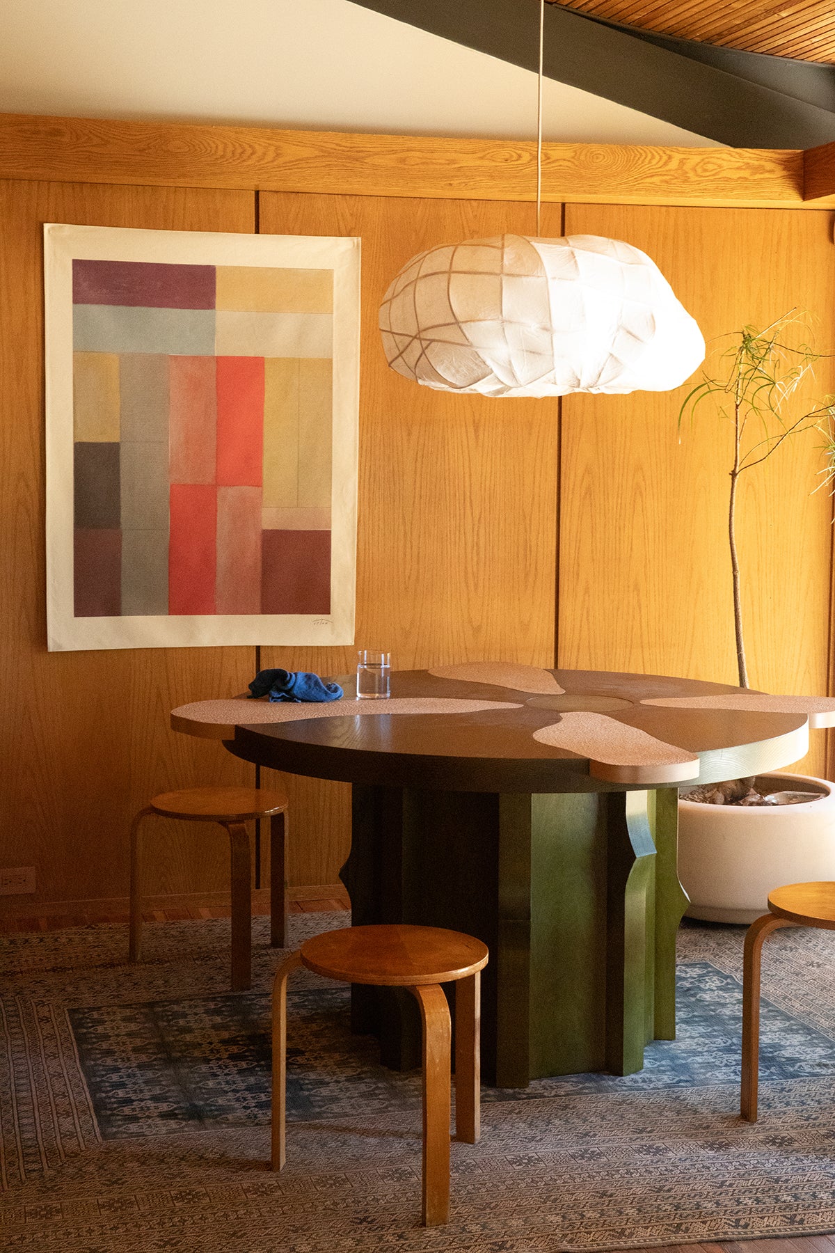 DIAM | 36 x 48 | Canvas