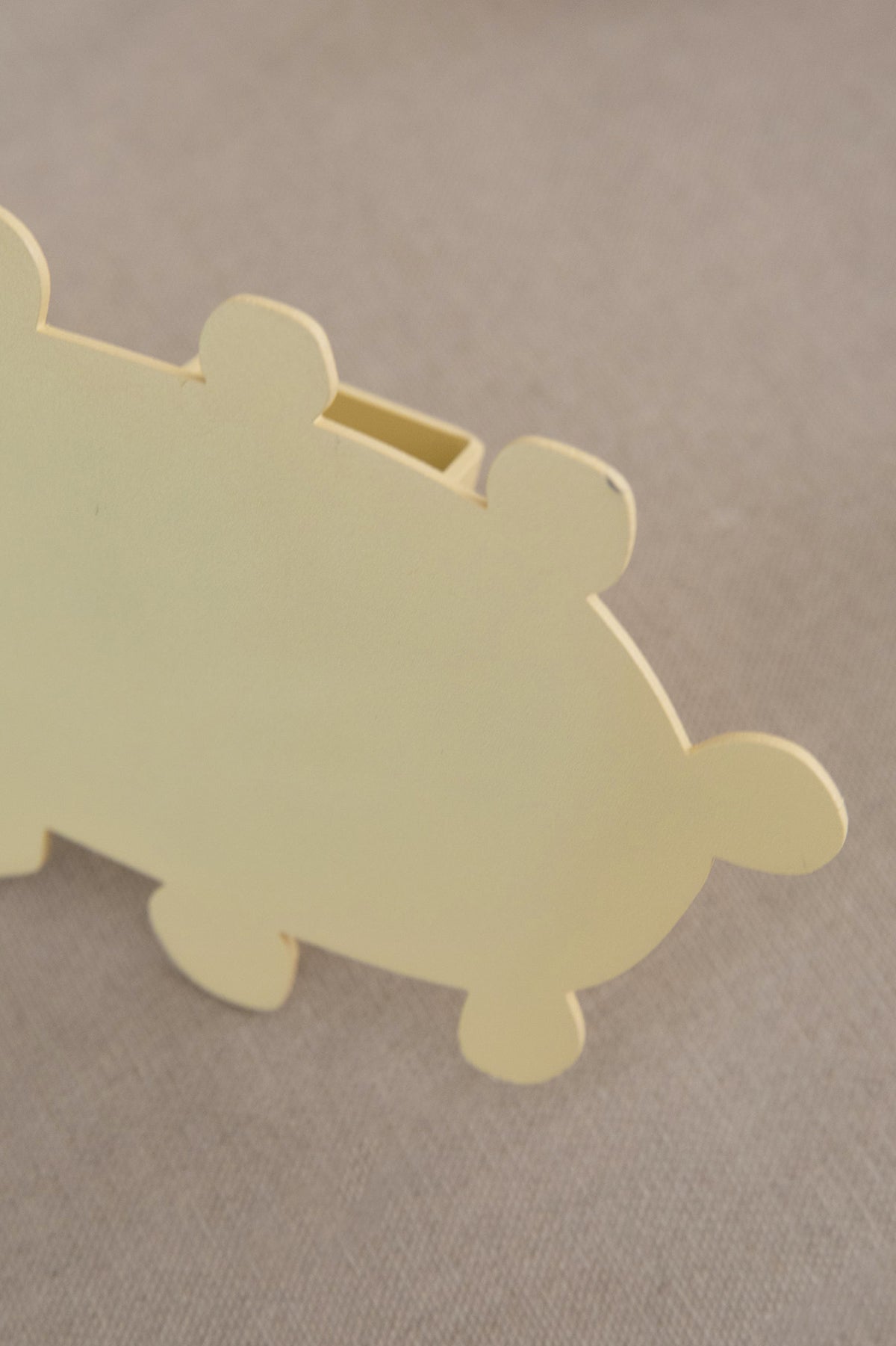 SOLI - Butter | Wall Hook | SECONDS QUALITY