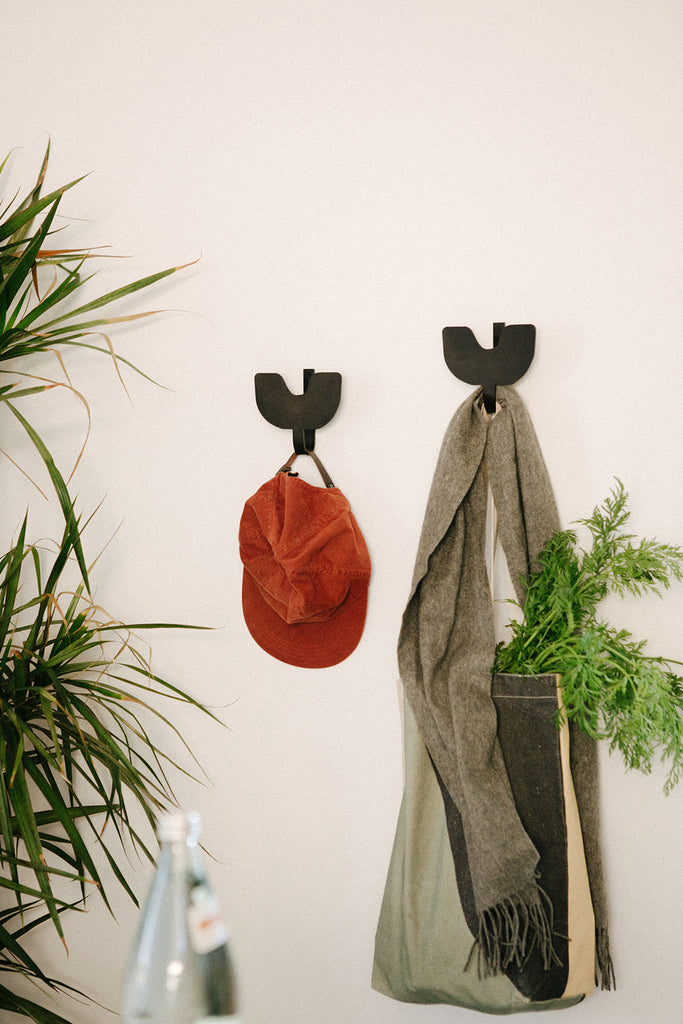 ABRA - Aged Black | Wall Hook