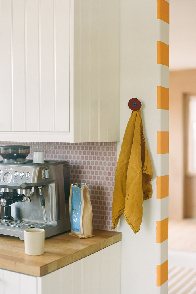 CORTE Maroon Wall Hook